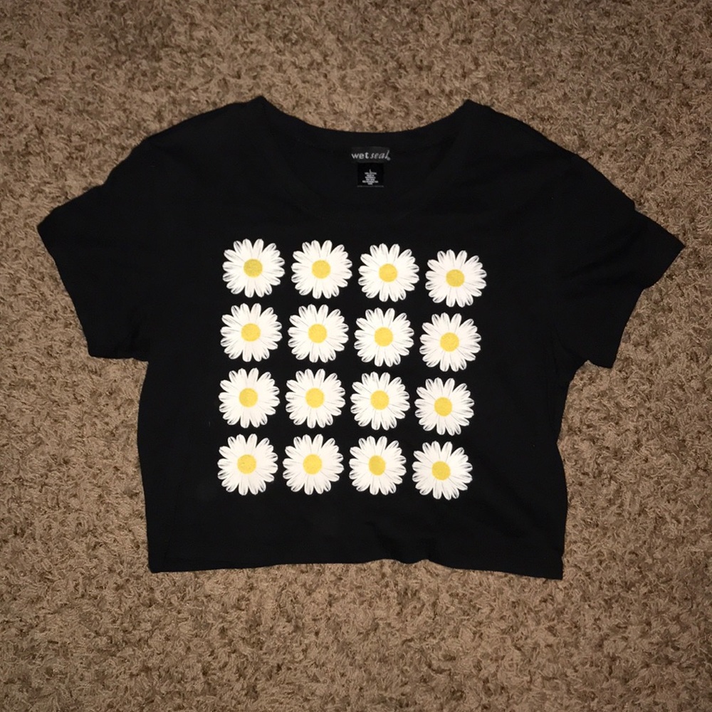 daisy print crop top